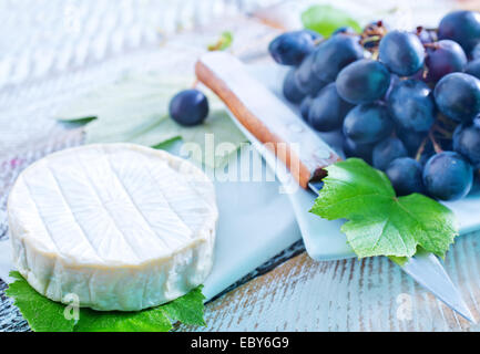 Fromage et raisin Banque D'Images