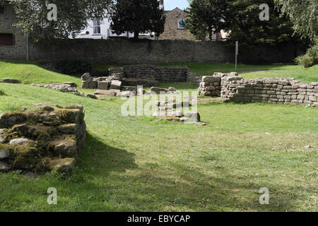 Le Sunny View, à la rue Water, les fondations d'un vestiaire, chambre de transpiration, la chaufferie, une chambre chaude, Roman Bath House, Ribchester, UK Banque D'Images