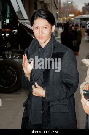 New York, NY, USA. 5 déc, 2014. Miyavi dehors et environ pour la célébrité Candids - FRI, New York, NY Le 5 décembre, 2014. Credit : Derek Storm/Everett Collection/Alamy Live News Banque D'Images