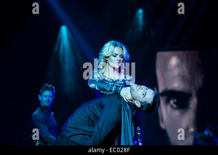 Birmingham, UK. 06 Dec, 2014. Vêtements de scène et artistes Show fashion show à NEC de Birmingham Crédit : Steven re/Alamy Live News Banque D'Images