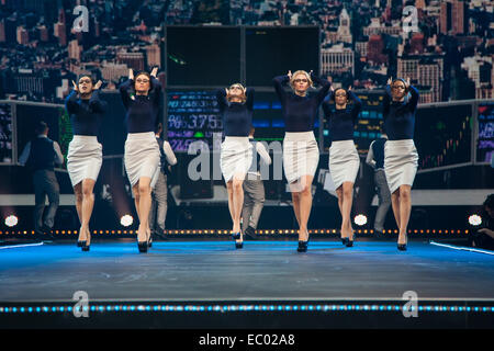 Birmingham, UK. 06 Dec, 2014. Vêtements de scène et artistes Show fashion show à NEC de Birmingham Crédit : Steven re/Alamy Live News Banque D'Images