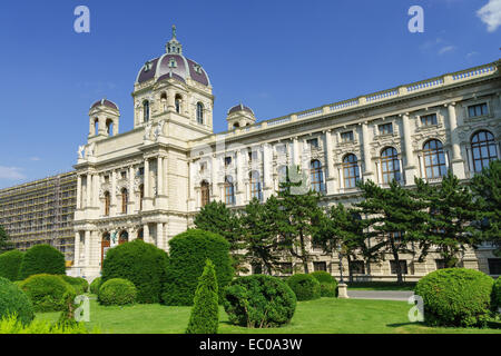 Le Kunsthistorisches Museum (Musée d'histoire de l'Art) et jardins en Maria-Theresien-Platz, Vienne, Autriche. Banque D'Images