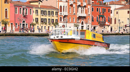 Ambulanza - Venezia - Emergenza bateau Ambulance Banque D'Images