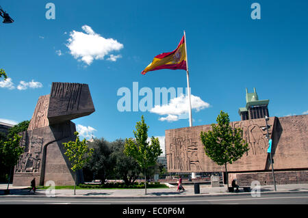 Jardines del descubrimiento de Colón - La découverte Les Jardins sont situés sur la Plaza de Colón à Madrid Espagne Espagnol Banque D'Images