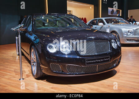 Genève - le 8 mars : La nouvelle Bentley Continental Flying Star' sur l'affichage à la 81e International Motor Show de Geneva Palexpo Ma Banque D'Images