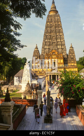 Les gens au temple de Bodhgaya en Inde Banque D'Images