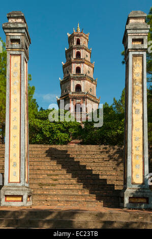 La pagode de Thien Mu, Hue, Vietnam Banque D'Images