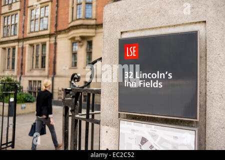 Entrée de LSE au 32 Lincoln's Inn Fields, London, UK Banque D'Images