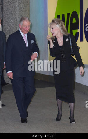 Londres, Royaume-Uni. 8 décembre 2014. Le prince Charles avec Donatella Flick. Le Prince Charles, le Prince de Galles, assiste à la finale de la la Donatella Flick LSO mener la concurrence au Barbican Centre, de présenter le prix au gagnant. © bas/Alamy Live News Banque D'Images