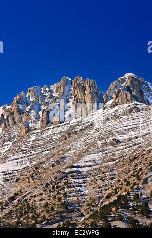 La Grèce c'est aussi élevé qu'il obtient ! Les sommets du Mont Olympe, 'accueil des dieux', Piérie, Macédoine, Grèce. Banque D'Images