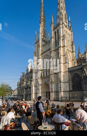 France, Gironde, Aquitaine, Bordeaux, café, la cathédrale Saint André, Banque D'Images