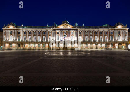 France, Haute Garonne (31), Midi-Pyrénées, Toulouse, le Capitole à la place du Capitole, c'est l'Hôtel de Ville (City Hall). Banque D'Images