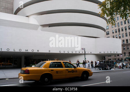 Solomon R. Guggenheim Museum. 1071 5e Avenue et 89e Rue. Téléphone 212-423-3500. (Sun-Wed 10H : 45h00 / vendredi de 10h à 45h00 / Sa : Banque D'Images