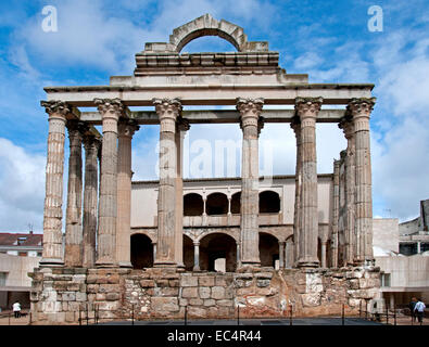 Le Temple romain de Diana dans Merida Badajoz province Estrémadure, Espagne, Espagnol Banque D'Images