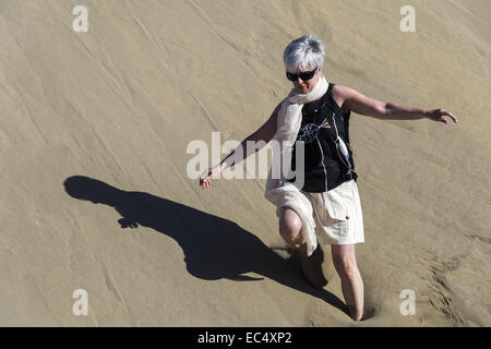 Un premier courant le long des dunes de Maspalomas Banque D'Images