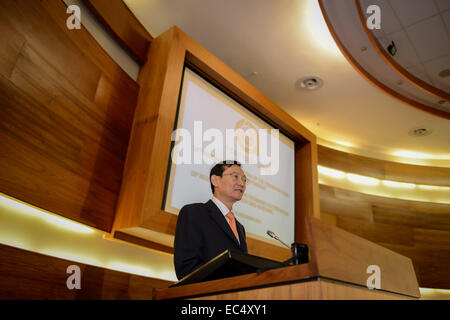 Pretoria, Afrique du Sud. 9Th Mar, 2014. Zhang Ming, Vice-Ministre des affaires étrangères chinois, adresses de la cérémonie d'ouverture de la 10e réunion de hauts fonctionnaires du Forum sur la coopération sino-africaine (FOCAC) à Pretoria, Afrique du Sud, le 9 décembre 2014. La 10e réunion de hauts fonctionnaires de la FCSA ouvert ici mardi. Credit : Zhai Jianlan/Xinhua/Alamy Live News Banque D'Images