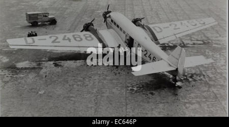 Charles Daniels Collection Photo de l'avion allemand Album 15266 Banque D'Images