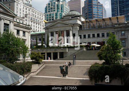 La Vancouver Art Gallery, faisant face à Robson Square, au centre-ville de Vancouver, BC, Canada Banque D'Images