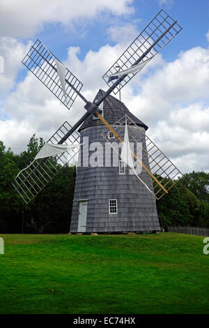 Ancien moulin à vent de crochet à East Hampton de Long Island NY Banque D'Images