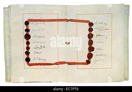 Traité de Versailles avec les signatures des dirigeants du Commonwealth y compris Louis Botha et Jan Smuts d'Afrique du Sud Banque D'Images