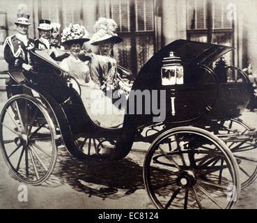 Photo de la visite royale à l'Allemagne par le roi George V (1865-1935) et de la Reine Mary de Teck (1867-1953). Datée 1913 Banque D'Images