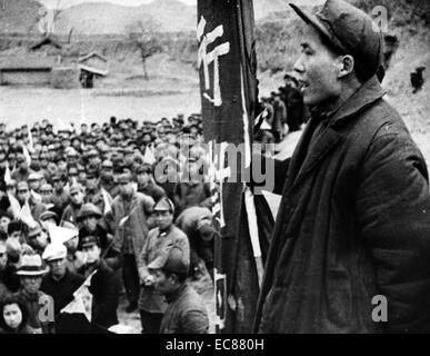 Photo de Mao Tse Tung, chef de la Chine, les communistes partisans adresses pendant les longs mois de mars. Datée 1937 Banque D'Images