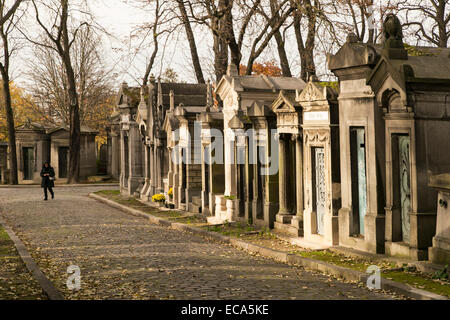 Tombes dans le cimetière du Père Lachaise, Paris, France Banque D'Images