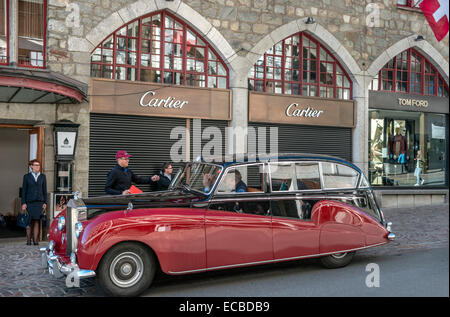 Rolls Royce vintage voitures au départ de l'annuel de l'automobile classique britannique, 2014 St.Moritz, Suisse. Banque D'Images