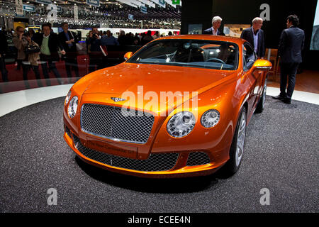 Genève - le 8 mars : La nouvelle Bentley Continental sur l'affichage à la 81e, Geneva Palexpo Salon International de l'automobile le 8 mars 2011 ; i Banque D'Images