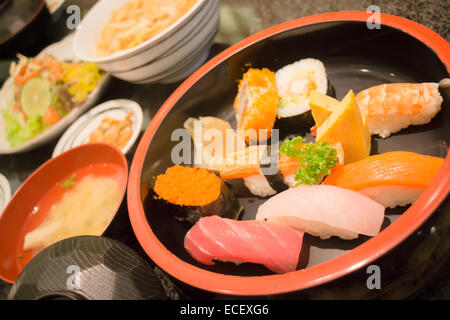 De délicieux repas au restaurant japonais, stock photo Banque D'Images