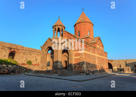 Ancien monastère Khor Virap est situé dans la vallée d'Ararat en Arménie Banque D'Images