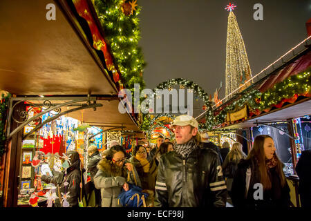 Marché de Noël allemand à Hambourg Banque D'Images