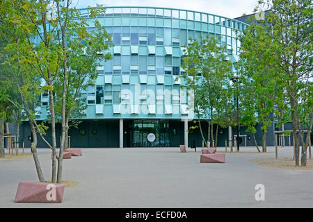 Chobham Academy School situé dans East Village olympique au sein de bâtiments initialement utilisé pour l'équipe olympique de Stratford Newham admin East London England UK Banque D'Images