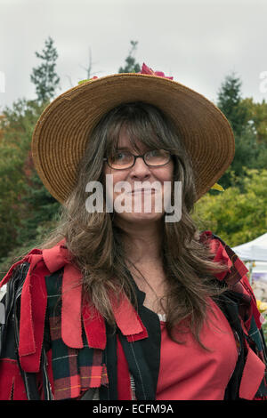 Morris dancer # 5 à l'Université de la fête de la pomme, Vancouver, British Columbia, Canada Banque D'Images