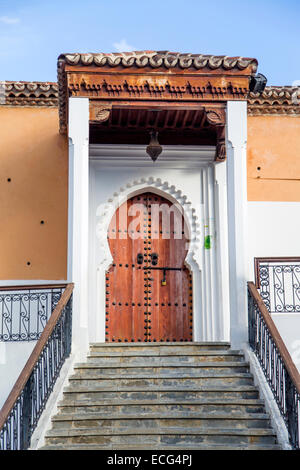 Porte de Chefchaouen, Maroc Banque D'Images