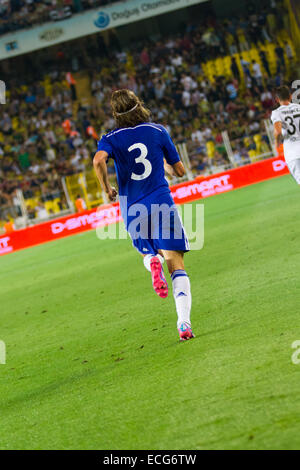 ISTANBUL - août 08, 2014 joueur de Chelsea : Filipe Luis en Soma Tournoi de charité au stade Sukru Saracoglu. Banque D'Images