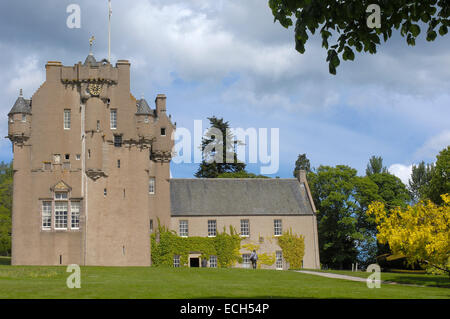 Crathes Castle, dans l'Aberdeenshire, Ecosse, Royaume-Uni, Europe Banque D'Images