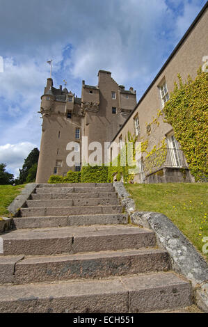 Crathes Castle, dans l'Aberdeenshire, Ecosse, Royaume-Uni, Europe Banque D'Images