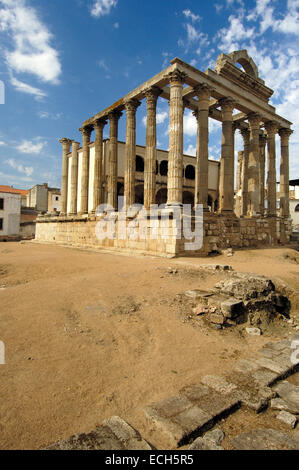 Ruines du temple de Diana, dans la vieille ville romaine Augusta Emerita, Merida, Badajoz province, Ruta de la Plata, l'Espagne, Europe Banque D'Images