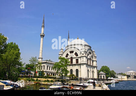 Mosquée de Dolmabahçe Istanbul, Turquie Banque D'Images
