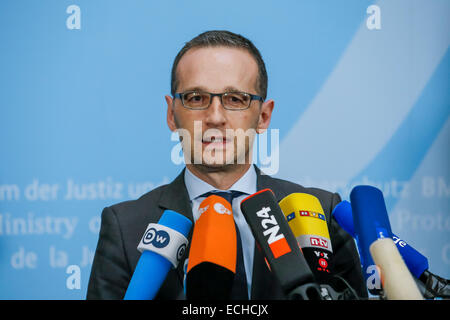 Berlin, Allemagne. 15 Décembre, 2014. Déclaration du ministre allemand de la justice Heiko Maas sur le sujet 'Pegida» au Ministère fédéral de la justice le 15 décembre 2014 à Berlin, Allemagne. / Photo : Heiko Maas (SPD), Ministre allemand de la Justice. Credit : Reynaldo Chaib Paganelli/Alamy Live News Banque D'Images