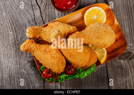 Cuisses de poulet frit pané, Banque D'Images