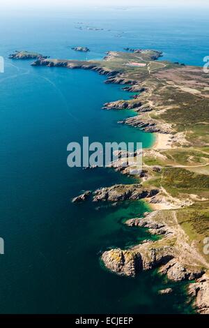 France, Morbihan, l'île de Houat, Portz Plouz et la côte sud (vue aérienne) Banque D'Images