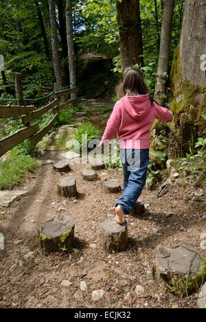 France, Vosges, La Bresse, Bol d'activités en plein air l'air, Sentier pieds nus Banque D'Images