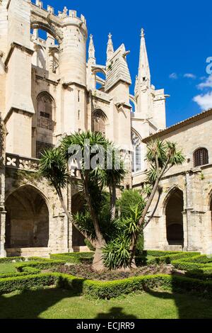 France, Aude, Narbonne, le cloître de Saint Just et saint Pasteur cathédrale Banque D'Images