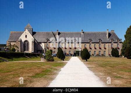 La France, de l'Ille et Vilaine, Paimpont abbaye construite au coeur de la forêt de Brocéliande Banque D'Images