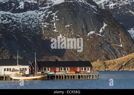 La Norvège, Nordland, archipel des Lofoten, Hamnoy sur Moskenesoy island Banque D'Images