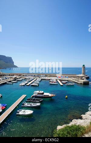 France, Bouches du Rhône, Cassis, port d'accueil Banque D'Images