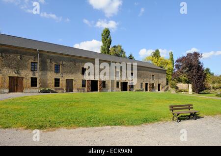 France, Ardennes, Launois sur Vence, chevaux' bureau de poste datant du 17ème siècle, bâtiment abritant les écuries Banque D'Images