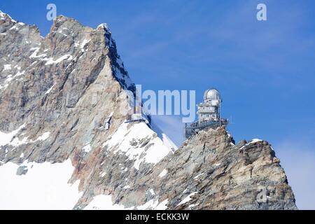 La Suisse, canton de Berne, entre Grindelwald et Wengen, inscrite au Patrimoine Mondial de l'UNESCO, le Jungfraujoch plus haute gare en Europe Banque D'Images